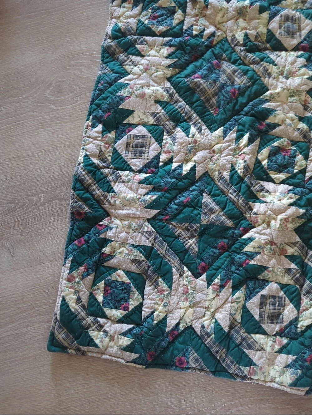 Vintage primitive Pineapple Log Cabin variation quilt block fragment Handmade